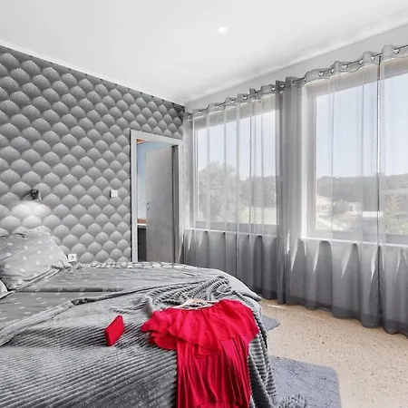 Breeze Holiday home