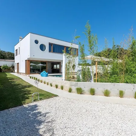 Holiday home Breeze